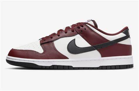 DUNK LOW 'DARK TEAM RED'
