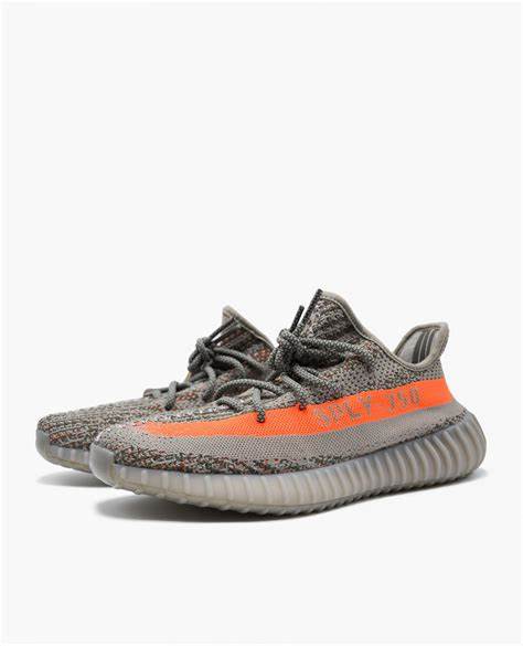 YEEZY BOOST 350 V2 BELUGA REFLECTIVE