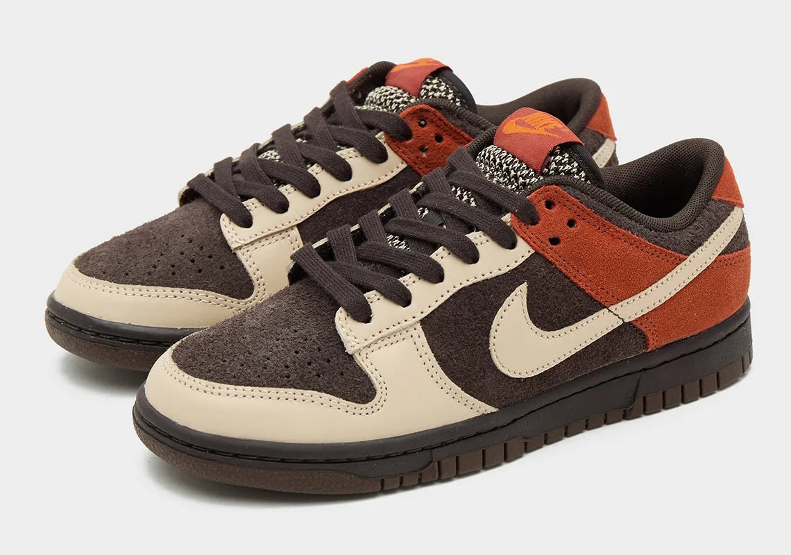 DUNK LOW "RED PANDA"